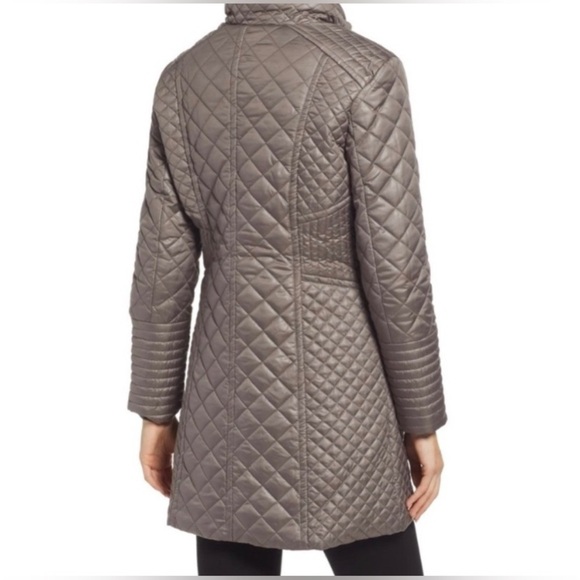 Via Spiga diamond quilted Walker zip up jacket skim latte lightweight medium - Picture 2 of 12